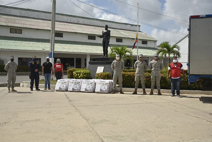 Brilla gases del caribe y la armada nacional unidos por el bienestar de la comunidad